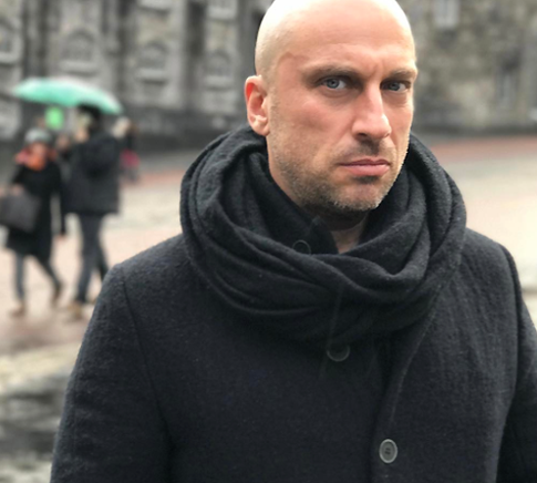 Зачем Нагиев спустился в метро под охраной полиции