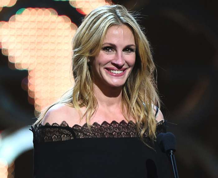 Джулия Робертс