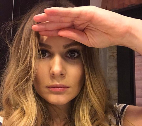 Кожевникова покорила фолловеров космическим луком