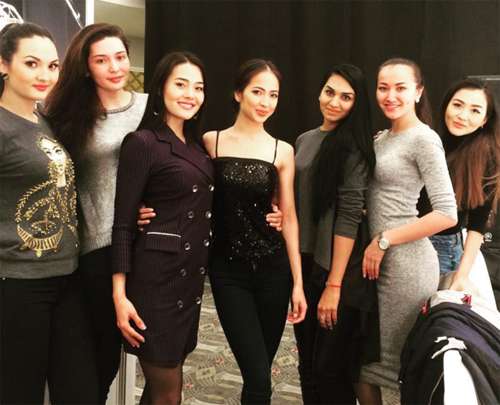Казахские девушки буквально излучают красоту