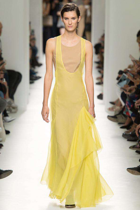 С ним может конкурировать разве что только желтый