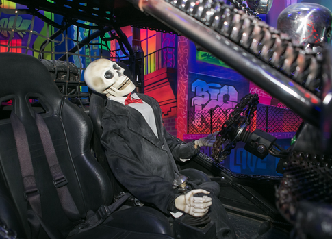 Охотники за привидениями, Трансформеры, Человек-паук и Алиса в стране чудес: с детьми — по следам героев фильмов