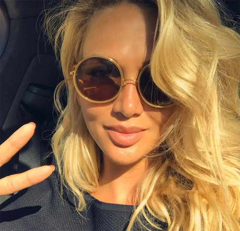 Новое фото Лопыревой смутило фанатов