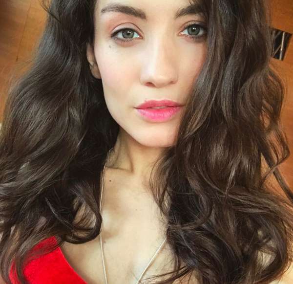 Виктория Дайнеко