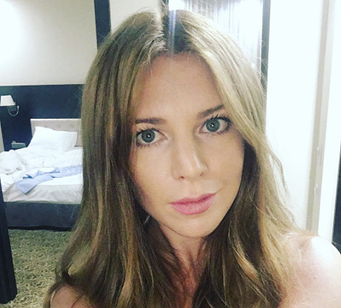 Подольская станцевала в ультракоротких шортах