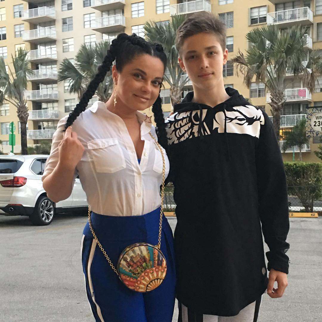 Наташа Королева с сыном Архипом