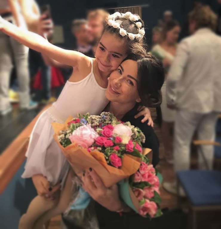 Ани Лорак с дочерью Софией