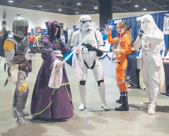 Поклонники «Звездных войн» в образах героев космической саги