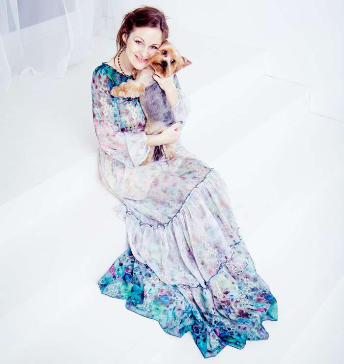 «Я ощущаю себя счастливым человеком. Я живу каждый день так, как я хотела бы жить», - признается Александра «Я ощущаю себя счастливым человеком. Я живу каждый день так, как я хотела бы жить», - признается Александра