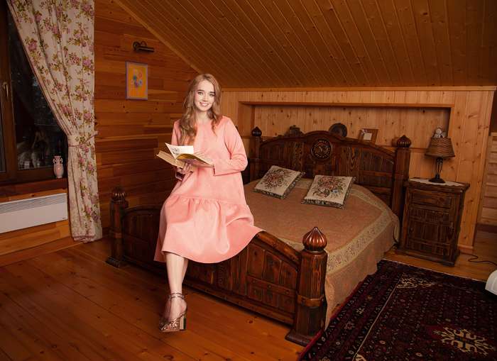 Вся мебель выполнена из натуральных материалов, на заказ Вся мебель выполнена из натуральных материалов, на заказ