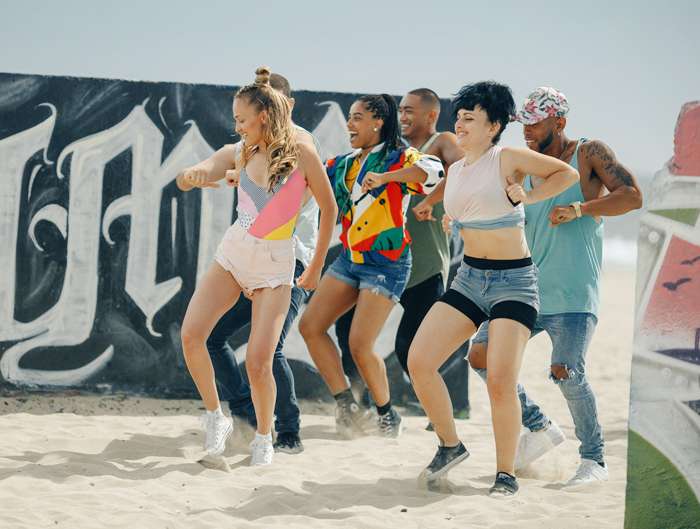 Клип Альбины снимался на легендарном Venice Beach в Лос-Анджелесе