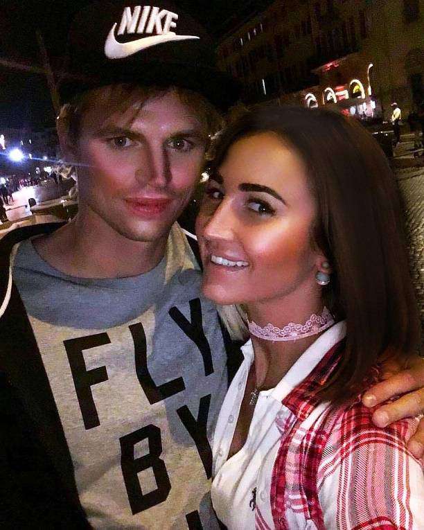 «Инстаграм»: Бузова встретилась с Тарасовым