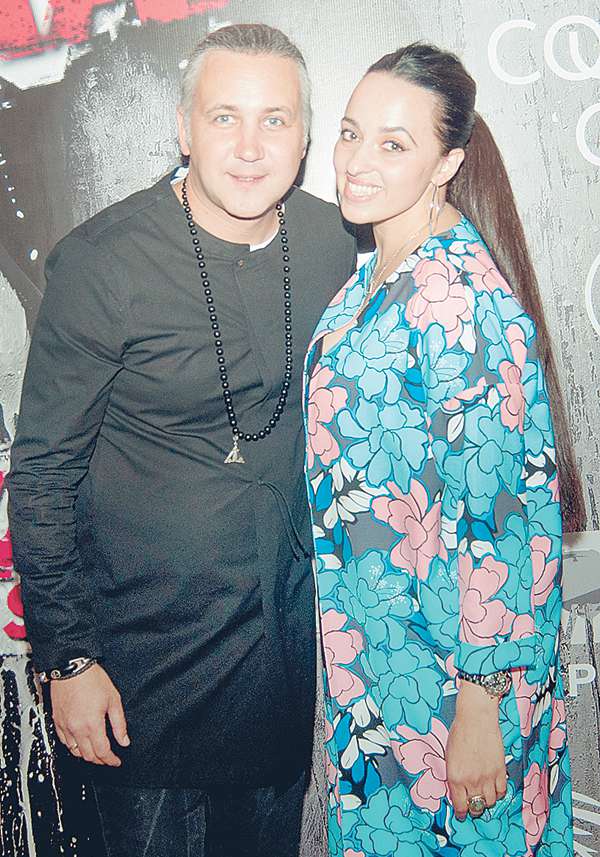 Илья Зудин с женой