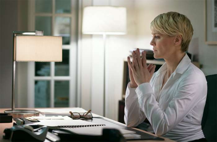 Дональд Трамп украл все наши идеи для шестого сезона, — признается Робин Райт