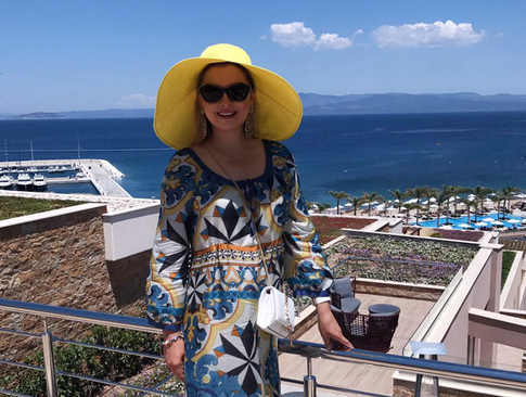 Лена Ленина: самые модные цвета лета−2017