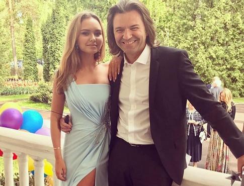 Дочь Дмитрия Маликова обвиняют в покупке результатов ЕГЭ