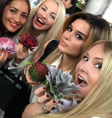 Ксения Бородина и Дарья Пынзарь скрывают места своего отдыха