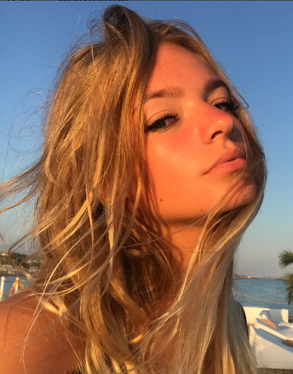 Пескова открыла публике свой холодильник