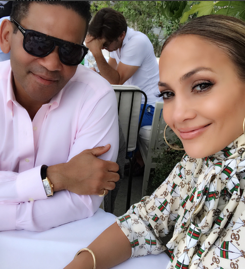 Лопес не верит сплетням об изменах Родригеса