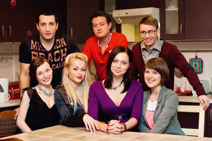 В популярном сериале «Универ» Станислав сыграл мажора Антона