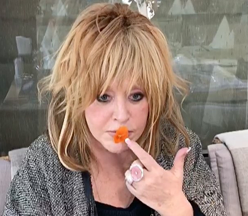 Новый имидж Пугачевой оценили в 1 млн рублей