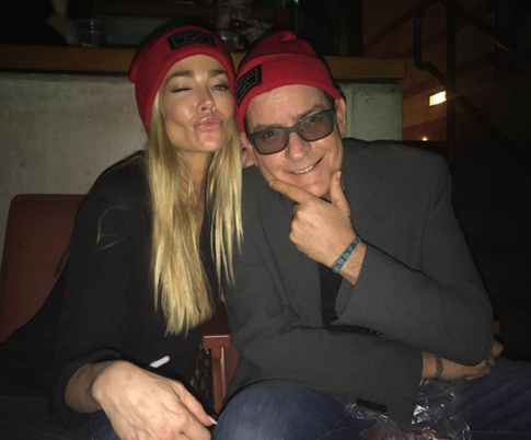 Чарли Шин стал вести трезвый образ жизни