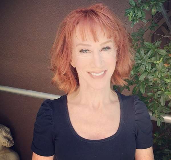 Комедийная актриса Кэти Гриффин признавалась, что ее любовные отношения с Квентином были очень странными