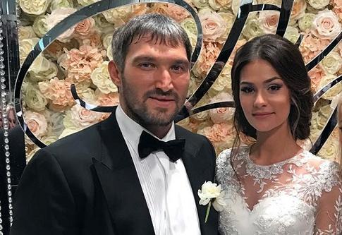 Владимир Путин поздравил Александра Овечкина со свадьбой