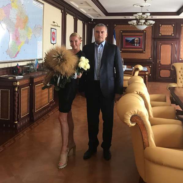 Волочкова получила необычный подарок от главы Крыма