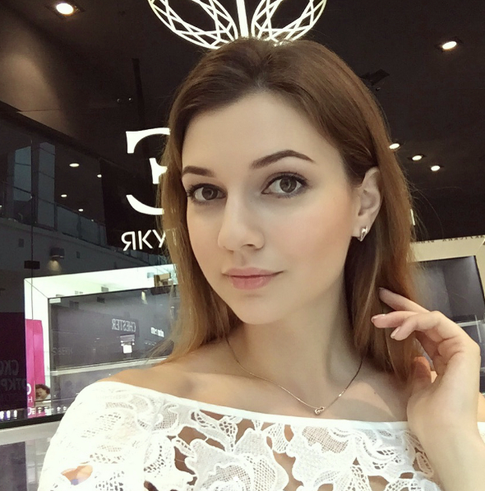 Дарья Канануха похвалилась шикарной свадьбой на берегу Волги