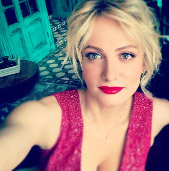 Полина Максимова