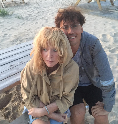 Галкин показал новые фото Примадонны