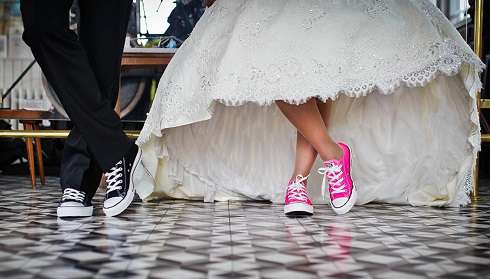 Ныне старые традиции выглядят глупо