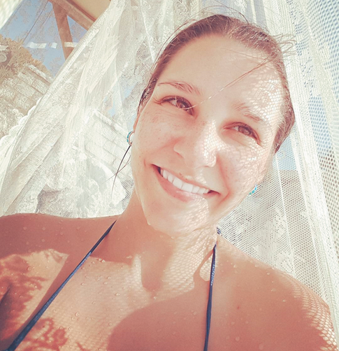 Беременную Глафиру Тарханову не пустили в самолет