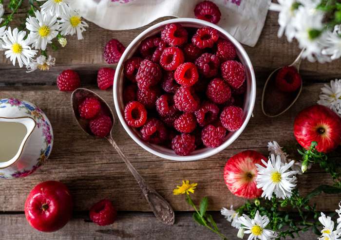 Какие продукты помогают сохранить молодость?