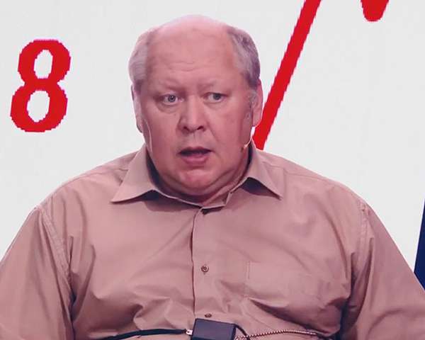 Константин Глушков на съемках шоу