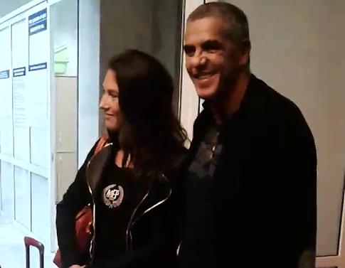 Звезда фильма «Такси» впервые показал россиянам возлюбленную