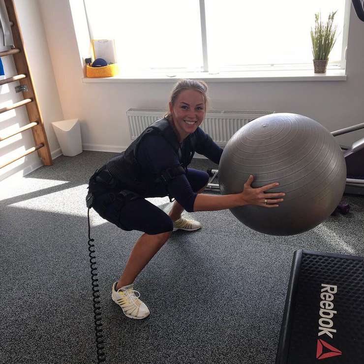 Сейчас Полина активно готовится к конкурсу красоты