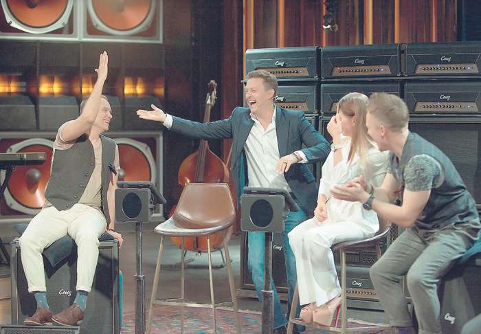 Звездным гостям программы «Студия Союз» разрешено веселиться от души Звездным гостям программы «Студия Союз» разрешено веселиться от души