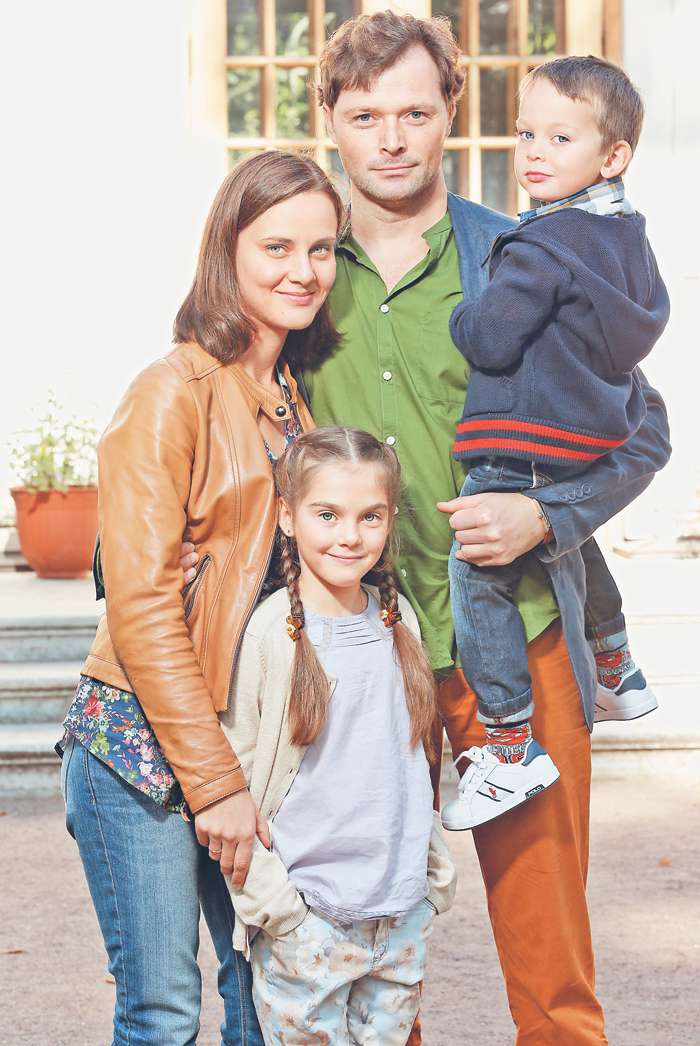 Илья Носков с семьей