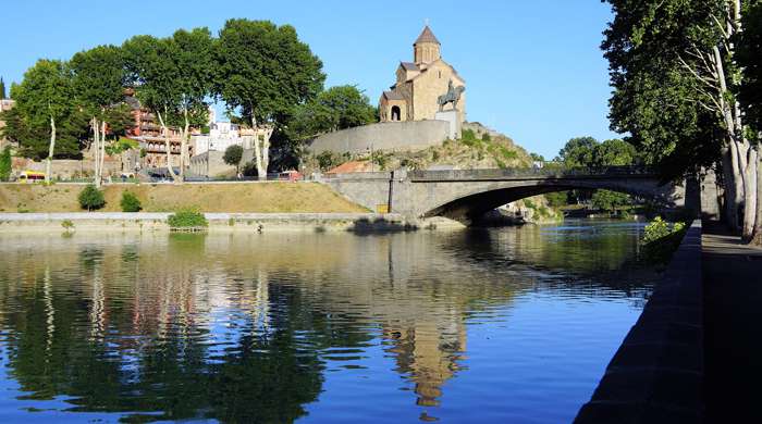 Тбилиси встречает особой атмосферой