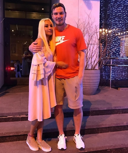 Кудрявцева опубликовала трогательное поздравление для мужа