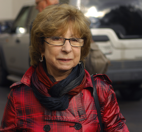 Сетевые мошенники угрожают Лие Ахеджаковой