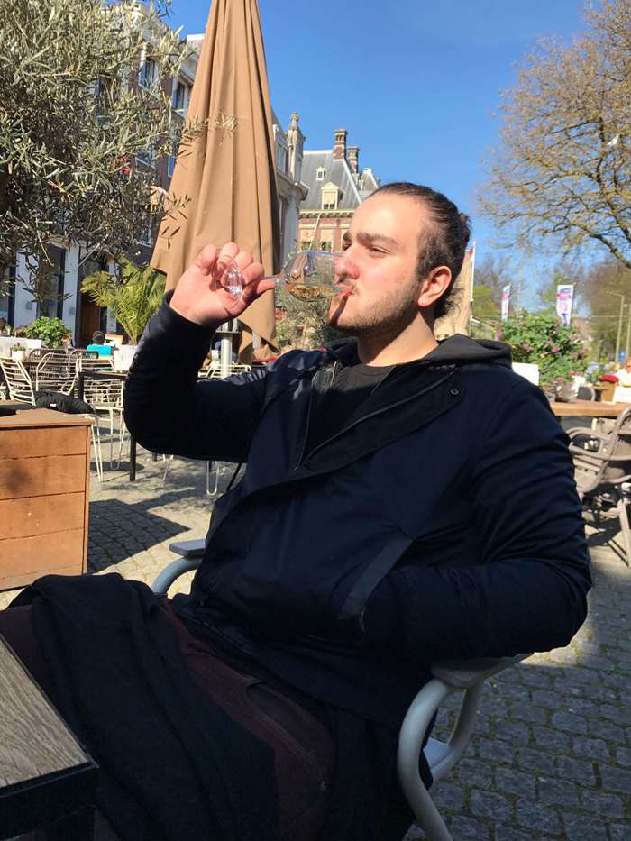 Алекс Симонс Алекс Симонс