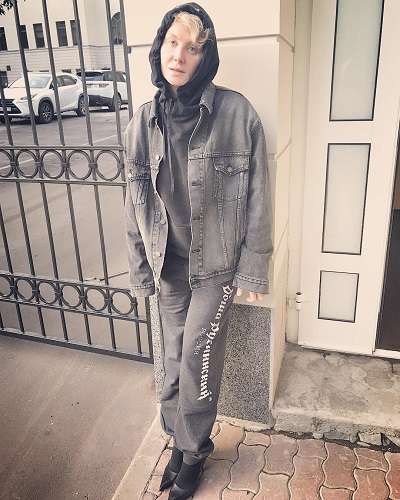 Шпильки со спортивными штанами - что случилось?