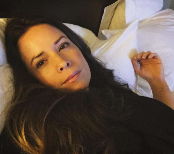 Холли Мари Комбс