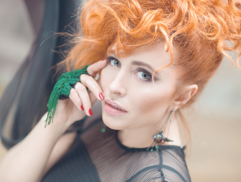 Анастасия Спиридонова: «На мой взгляд, улыбка — лучшее украшение»