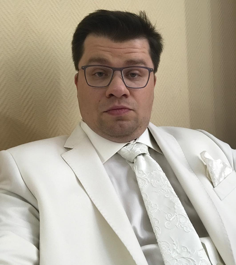 Зачем Гарик Харламов смотрит мультики