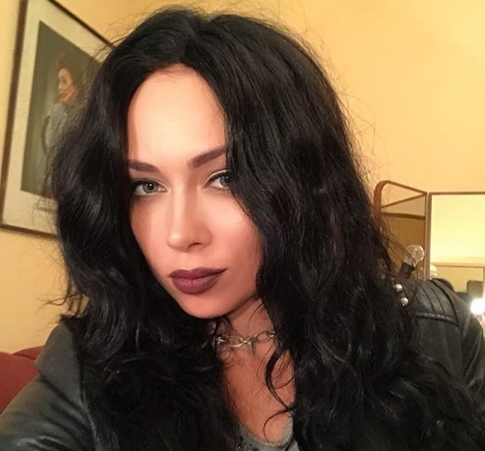 Что заставило Самбурскую уйти из семьи