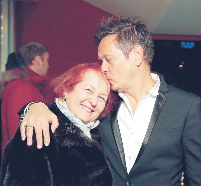 Владислав Опельянц с мамой Владислав Опельянц с мамой